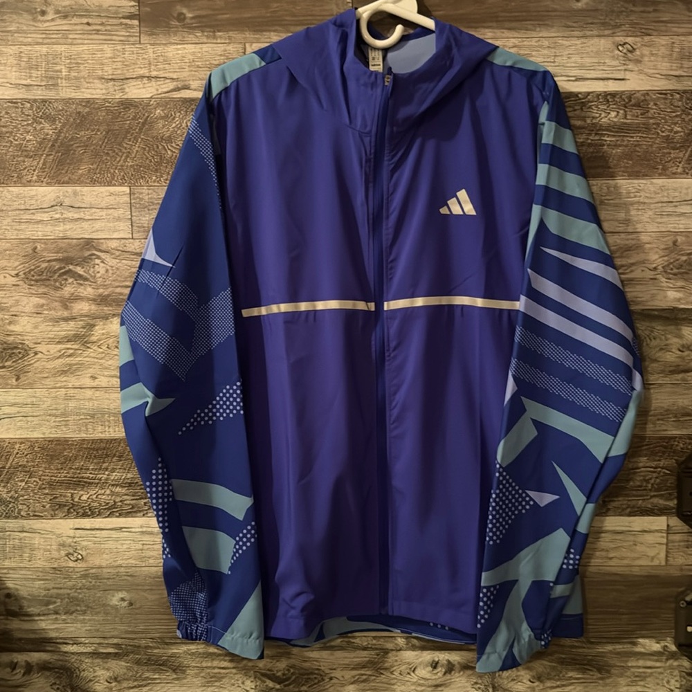 Men’s Adidas Running Windbreaker jacket w/ hood